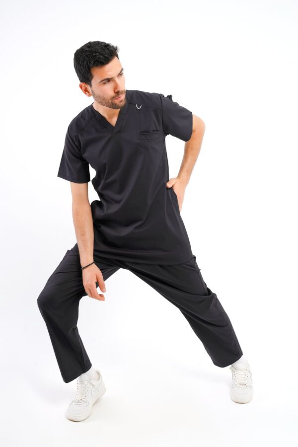 ELITE-HS-BLACK-05_4594d70d-d01a-42df-b6ff-cfbab06ddcb7-5.jpg سكراب إيليت للجنسين