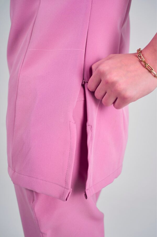 OnCall Female Scrub Set